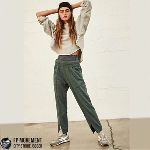FP MOVEMENT CITY STRIDE JOGGER IN PINE OVERSIZED SWEATPANTS SMALL DARK GREEN